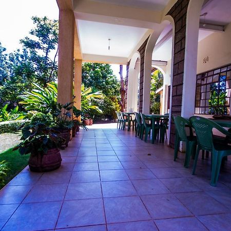 Bed and Breakfast Riverfront Gardens Mjini Exteriér fotografie