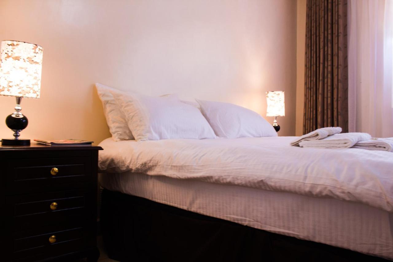 Bed and Breakfast Riverfront Gardens Mjini Exteriér fotografie